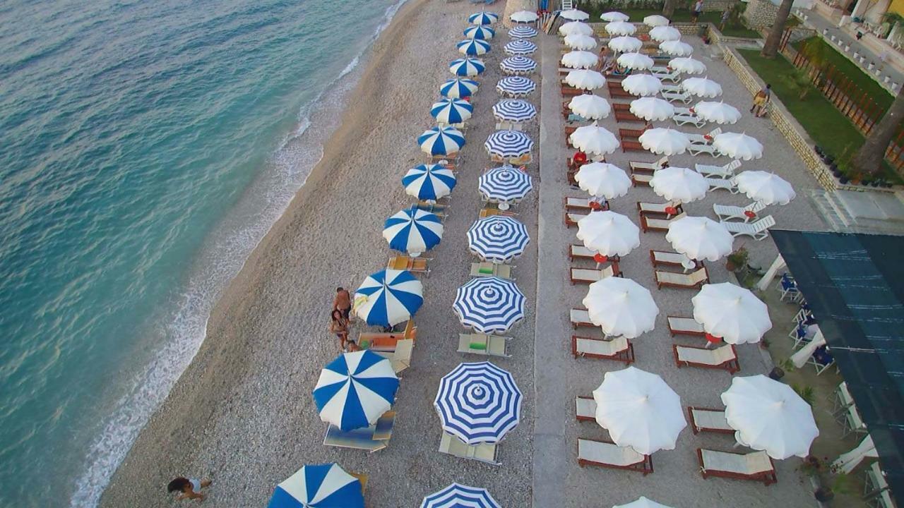 Отель Palmanova Beach Mardok Влёра Экстерьер фото